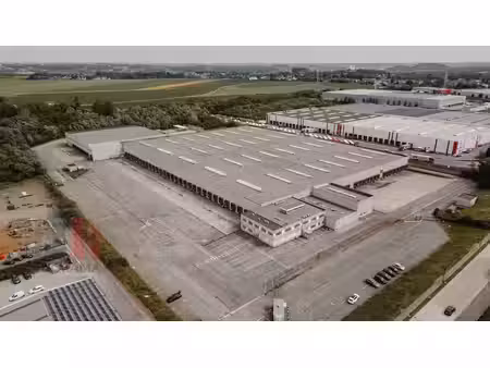 commercieel te huur in courcelles