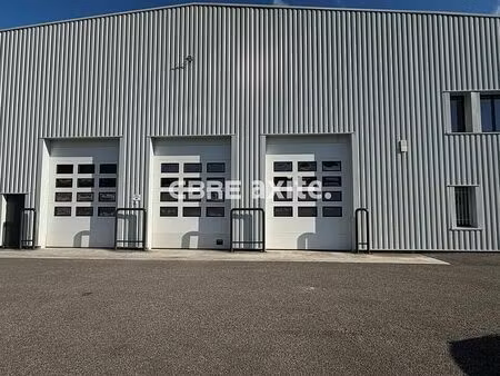vente local d'activités la ravoire 1 056 m²