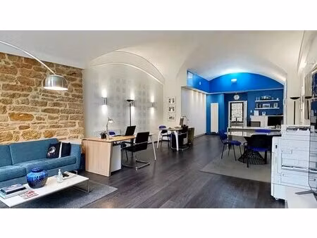 à louer local commercial 73 5 m² – 1 350 € |metz