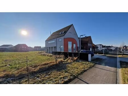 commercieel te huur in bree