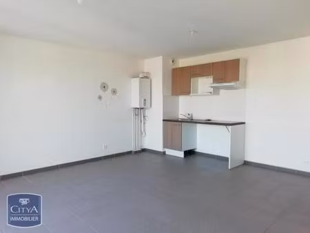 location appartement 2 pièces 43m² leguevin 31490