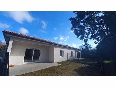 location maison 3 pièces 65m² st lys 31470