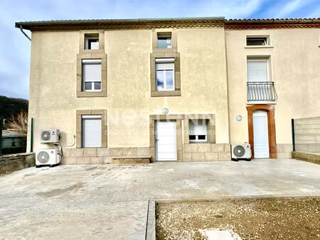 a vendre : maison familiale de caractère à foix avec terrasse et emplacement idéal