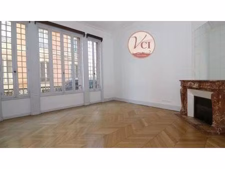 location appartement 3 pièces 89m² vichy 03200