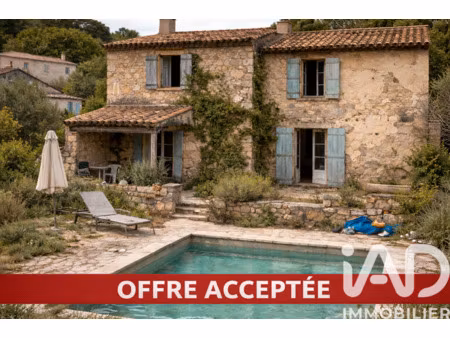 vente maison 4 pièces 220 m² maussane-les-alpilles (13520)
