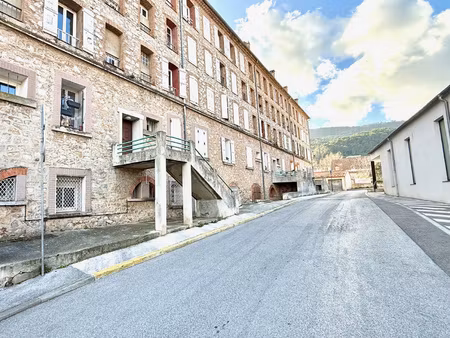 achat appartement 3 pièces 60m² sollies pont 83210