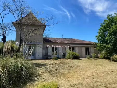 vente maison 5 pièces 122 m² à pradines (46090)  185 000 €