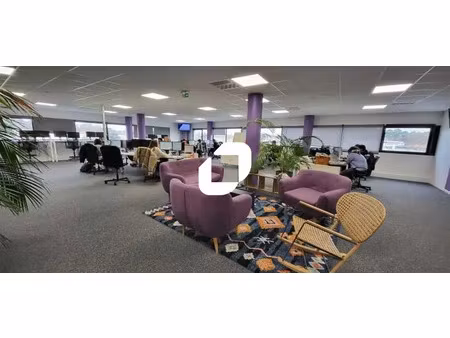 location bureau merignac 33700