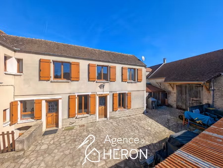 maison ancienne 133 m2 avec grange amenageable et dependance