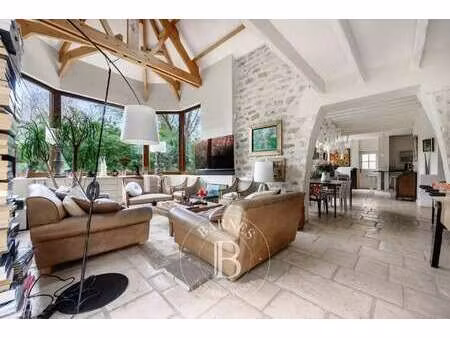 maison de luxe à vendre à créteil : 1 100 000 € | 183m²