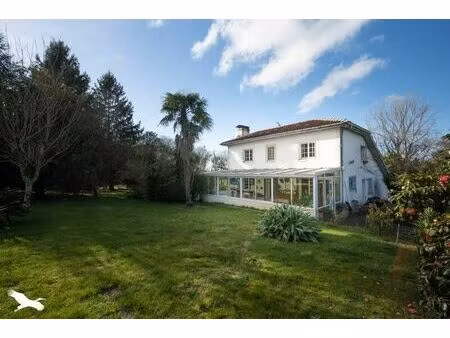 vente maison 5 pièces 167 m² saint-étienne-d'orthe (40300)