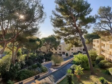 location appartement 3 pièces 57 m² à sanary-sur-mer (83110)