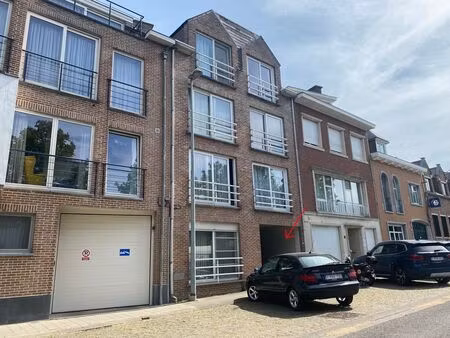 6 parkeerstaanplaatsen te heverlee