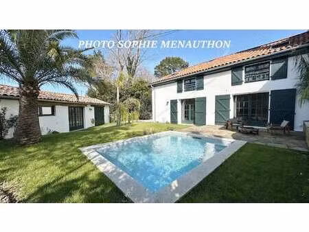 maison de luxe à vendre à anglet : 1 470 000 € | 200m²