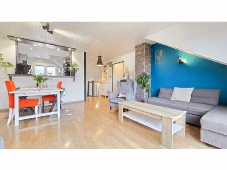 superbe t4 lumineux avec vue mont-blanc  jardin et stationnement