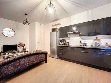 valence appartement t2 rez-de-chaussée