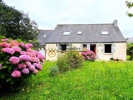 vente maison 6 pièces 110 m² à plougasnou (29630)  243 800 €