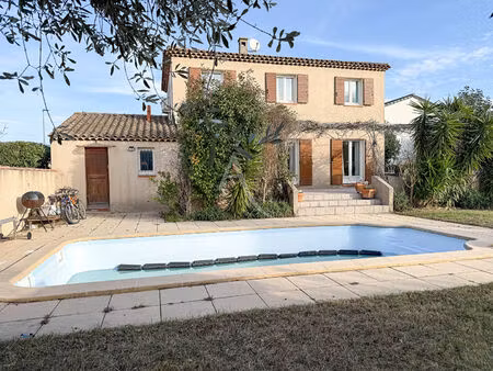 vente maison 4 pièces  104.00m²  istres