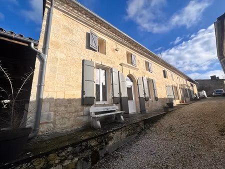 maison pierre avec dépendances (515m2 au total)  piscine  gr