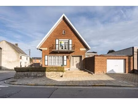 huis te koop in geraardsbergen met 3 slaapkamers