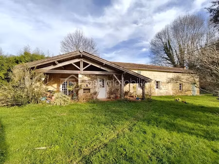 vente maison 4 pièces 144 m² à flaujagues (33350)  255 000 €