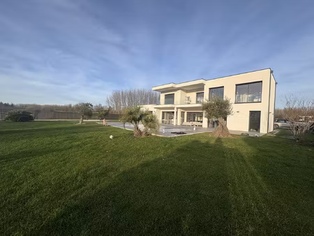 achat maison 6 pièces 285m² la chapelle st luc 10600