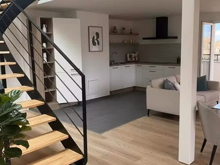 duplex de 4 pièces en parfait état - 108m² - valenciennes