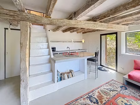 ancien corps de ferme avec piscine vue dordogne