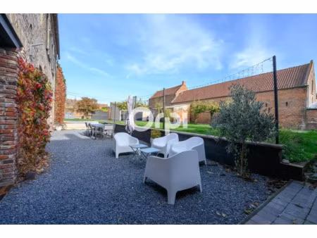 vente maison 6 pièces 225 m² à bugnicourt (59151)  299 650 €