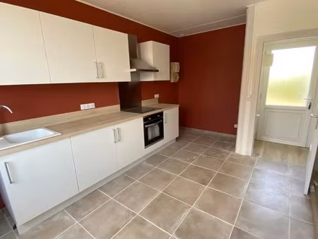 appartement f2 1er etage