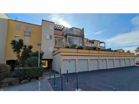 le cap d'agde: prox. plage richelieu 2 pièce + cabine /l oggia et parking privé