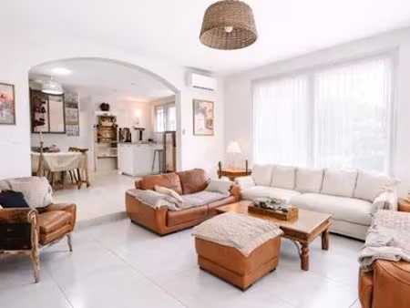vente maison 5 pièces 104 m² à saint-jean-de-vedas (34430)  360 000 €
