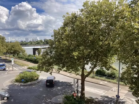 location bureau nantes 44000