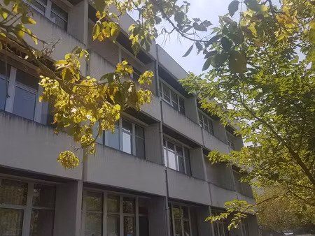 a louer - bureaux cloisonnes erp 330 m² - bordeaux gavinies