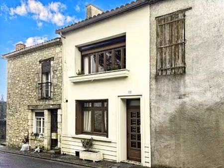 charmante maison de 2 chambres à castillonnès