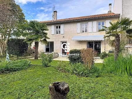 maison de ville des années 1800 - pons