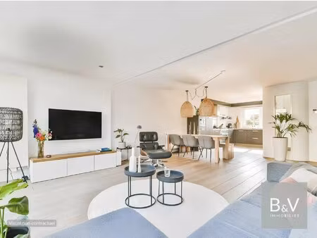 maison duplex 5 pièces de 121 m²