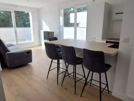 location appartement 3 pièces 56 m² à villenave-d’ornon (33140)