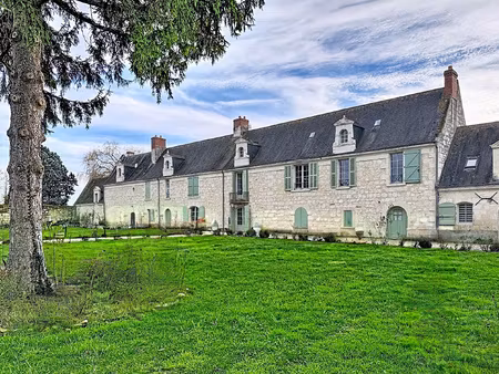 achat maison 15 pièces 1 000m² saumur 49400