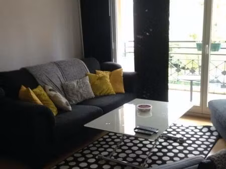 location appartement 2 pièces 46 m² à châtillon (92320)