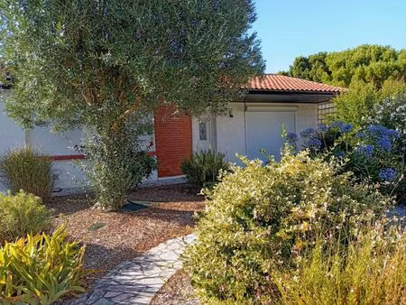 vente maison 5 pièces 153 m² la rochelle (17000)