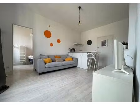 location appartement 2 pièces 30 m² à bordeaux (33000)