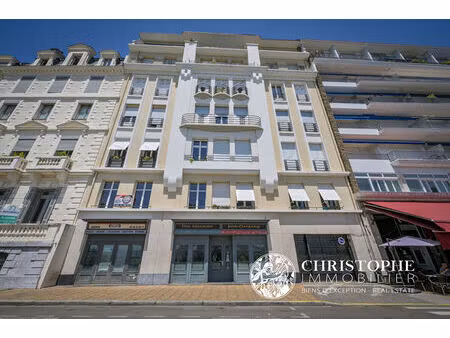 vente local commercial 140m2 pau 64000 - 322500 € - surface privée