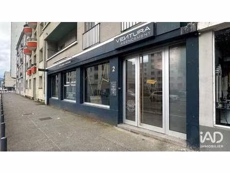vente bureaux et commerces à grenoble (38000) : à vendre / 111m² grenoble