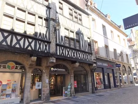 centre hystorique de dijon - studio meuble