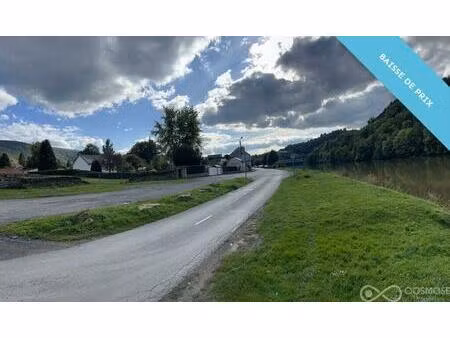 terrain à bâtir exceptionnel au bord de la meuse