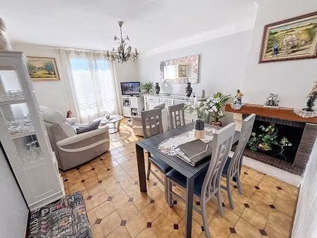 a vendre laroque d'olmes charmante t4 avec garage et jardin