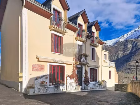 vente propriété 8 pièces 192 m² à luz-saint-sauveur (65120)  450 000 €