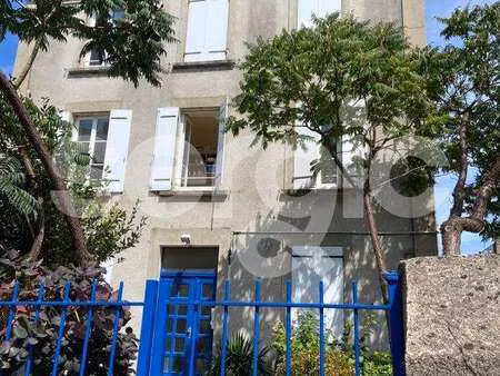 location appartement t1 meublé à angers saint-léonard madeleine (49000) : à louer t1 meubl