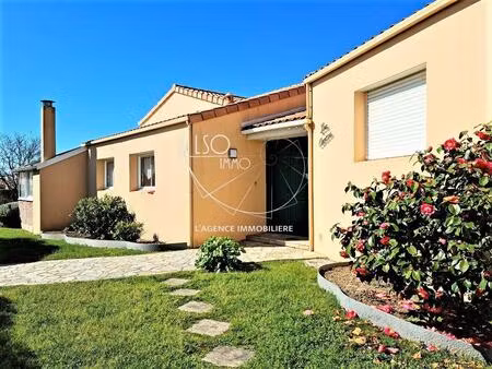 villa familiale 207 m2 et 1600 m² de terrain !